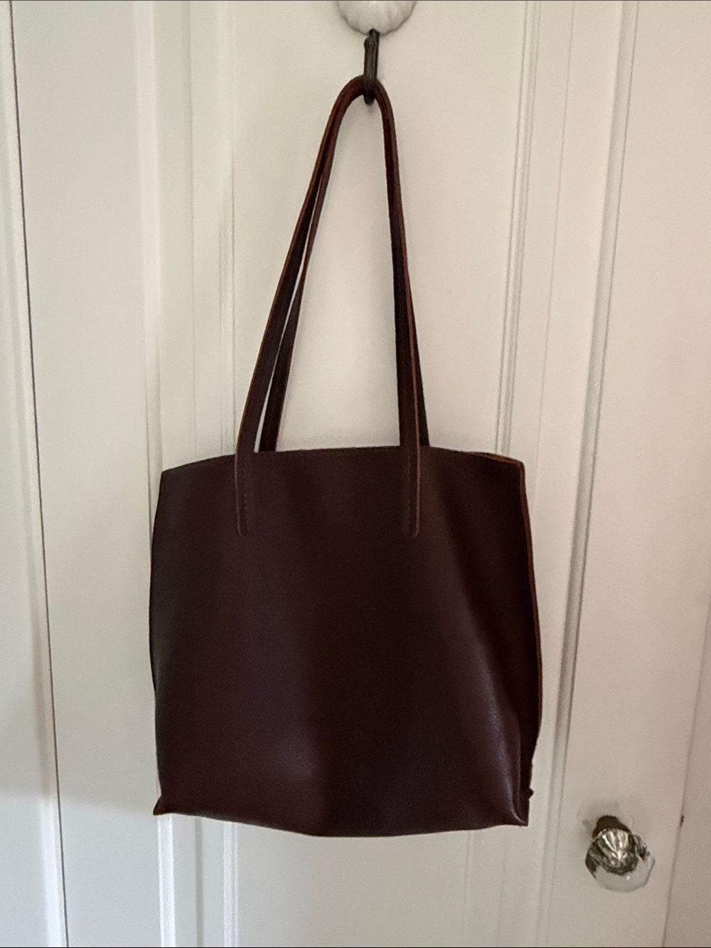 Portland Leather • Medium August Tote in Coldbrew